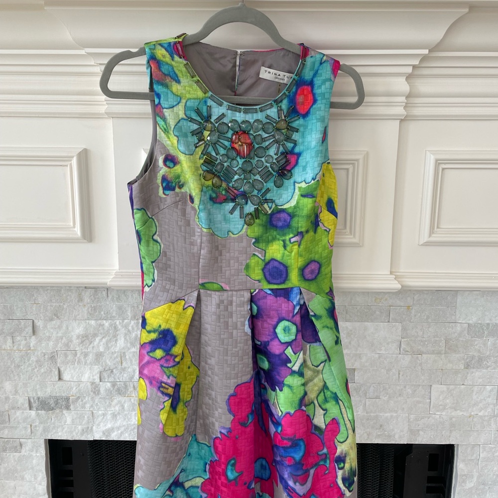 NWT - Trina Turk Peggy Dress Placed Floral Print A-Line Dress - Size 6